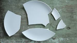 Pile of Broken White Plates Arkivvideomateriale (100 % royalty-fritt)  1012903280 | Shutterstock